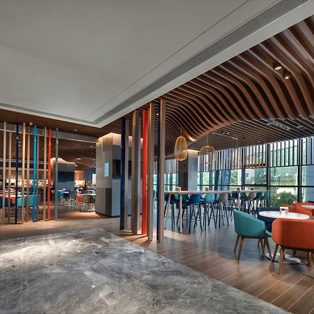 Holiday Inn Express Zhuhai Gongbei By Ihg Exterior foto