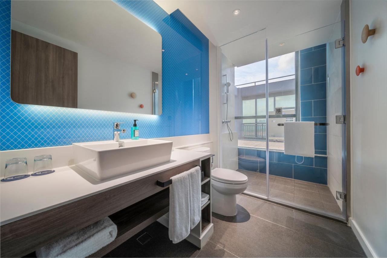 Holiday Inn Express Zhuhai Gongbei By Ihg Exterior foto