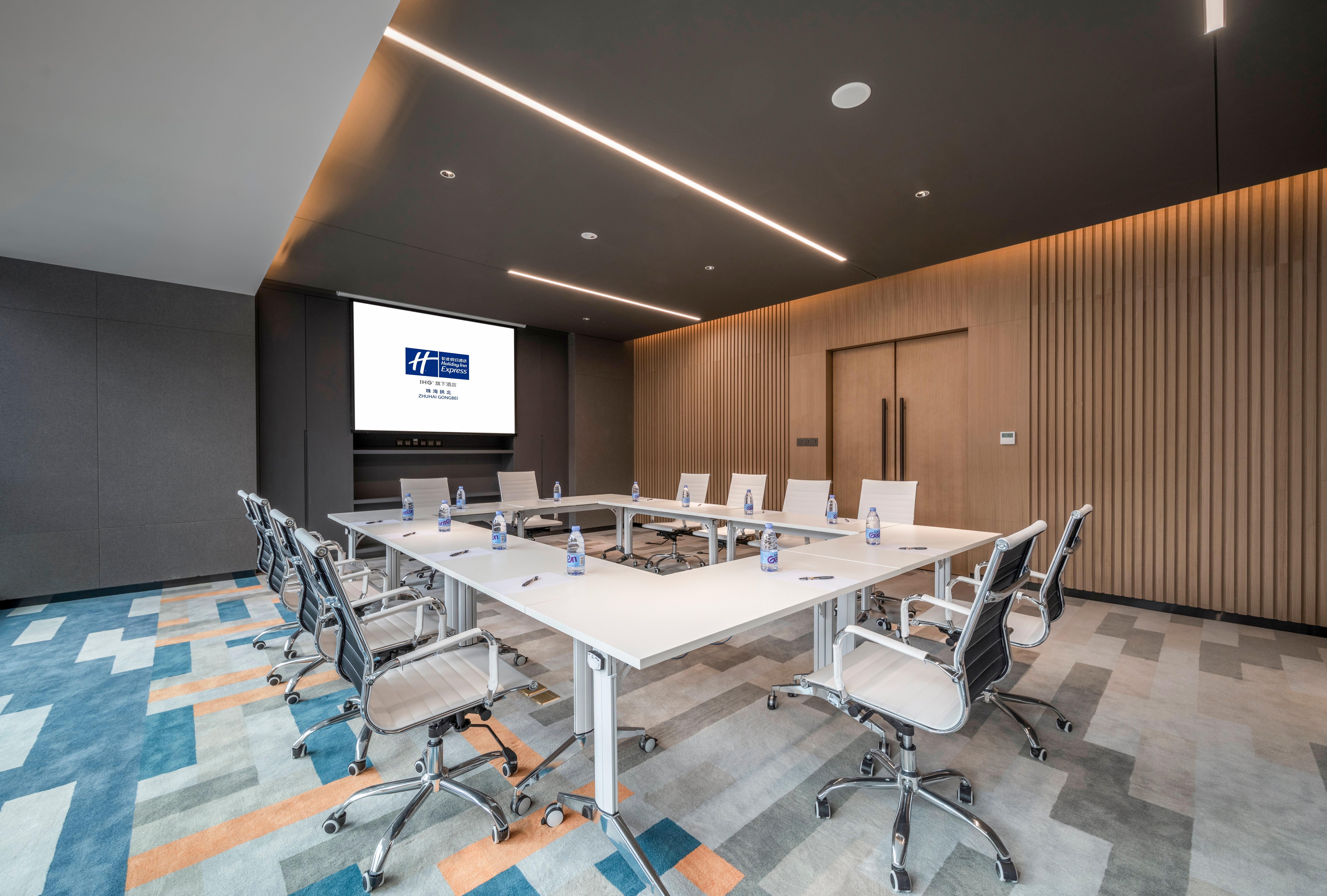 Holiday Inn Express Zhuhai Gongbei By Ihg Exterior foto